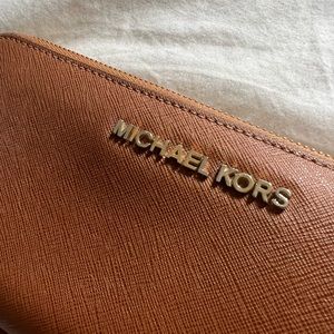 Brown Michael Kors Wallet Wristlett